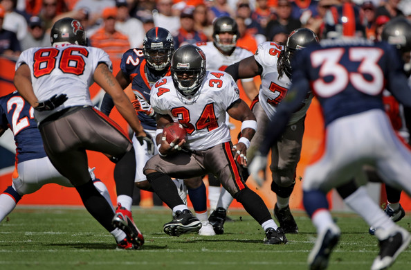 Calling all local NFL legends: Your mentorship is needed!