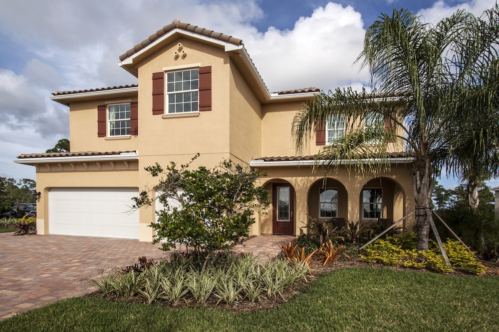 Luxurious Model Now Open in Highlands Reserve