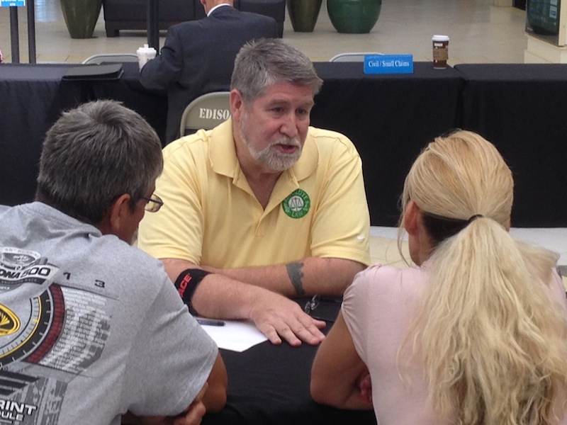 Lee County Bar Association hosts annual Law in the Mall