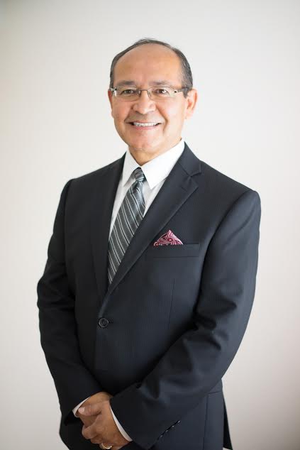 Dr. Guido Minaya, candidate for the Lee County School Board Member in District 7