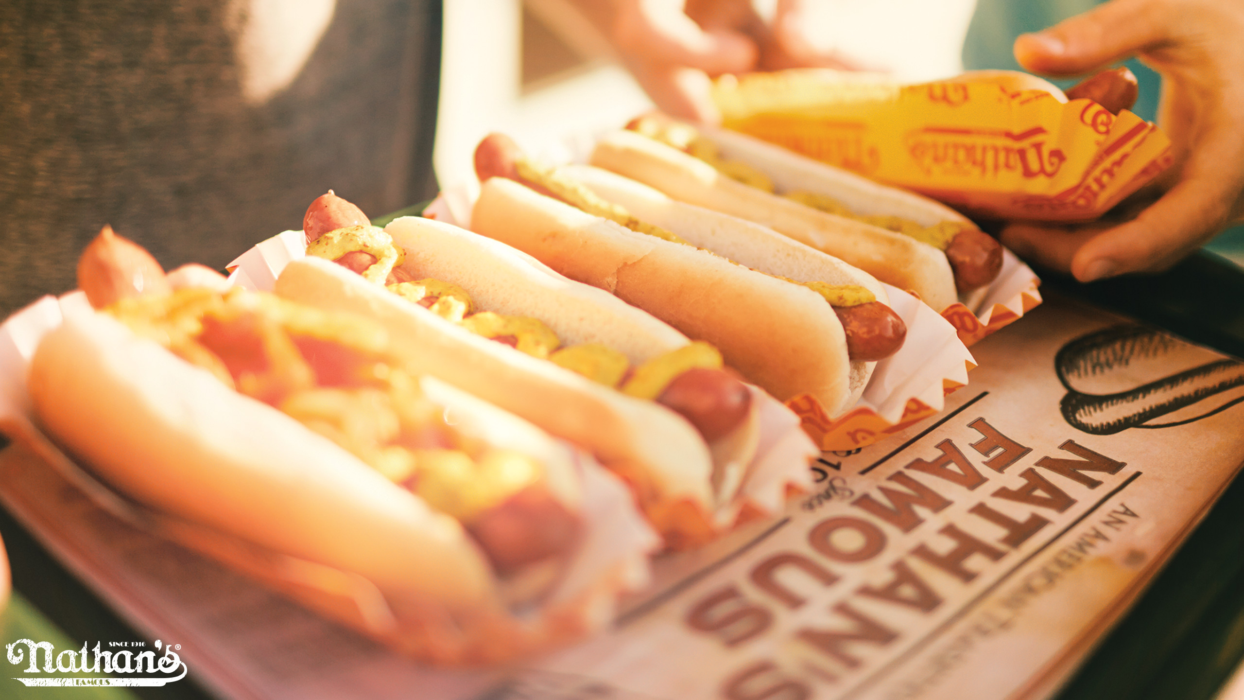 Nathan’s Famous Fort Myers holds Hot Dog Eating Contest Qualifier