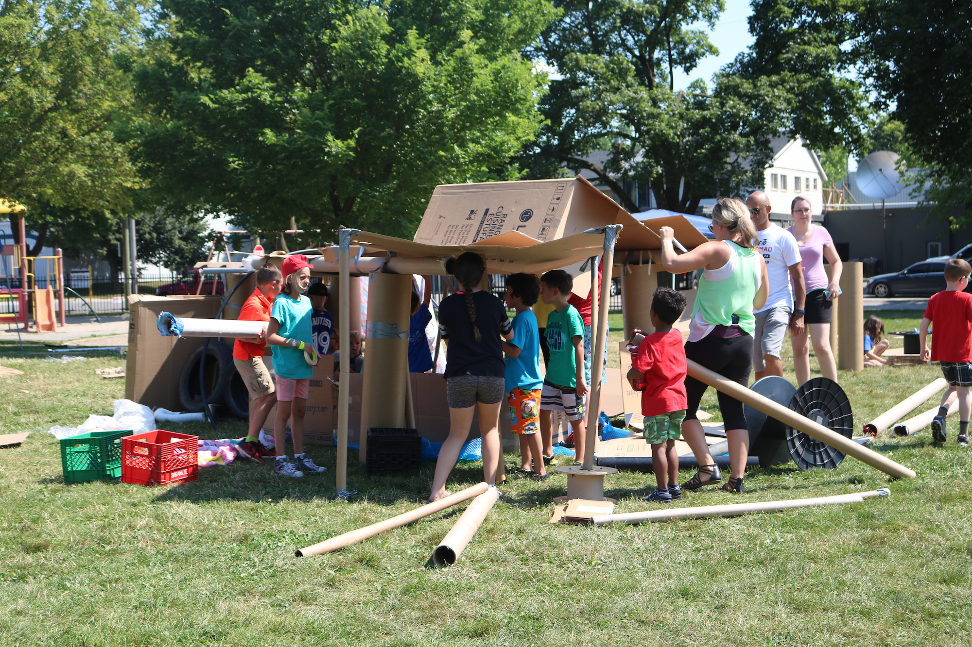 Florida SouthWestern State College Hosts Pop-Up Adventure Play