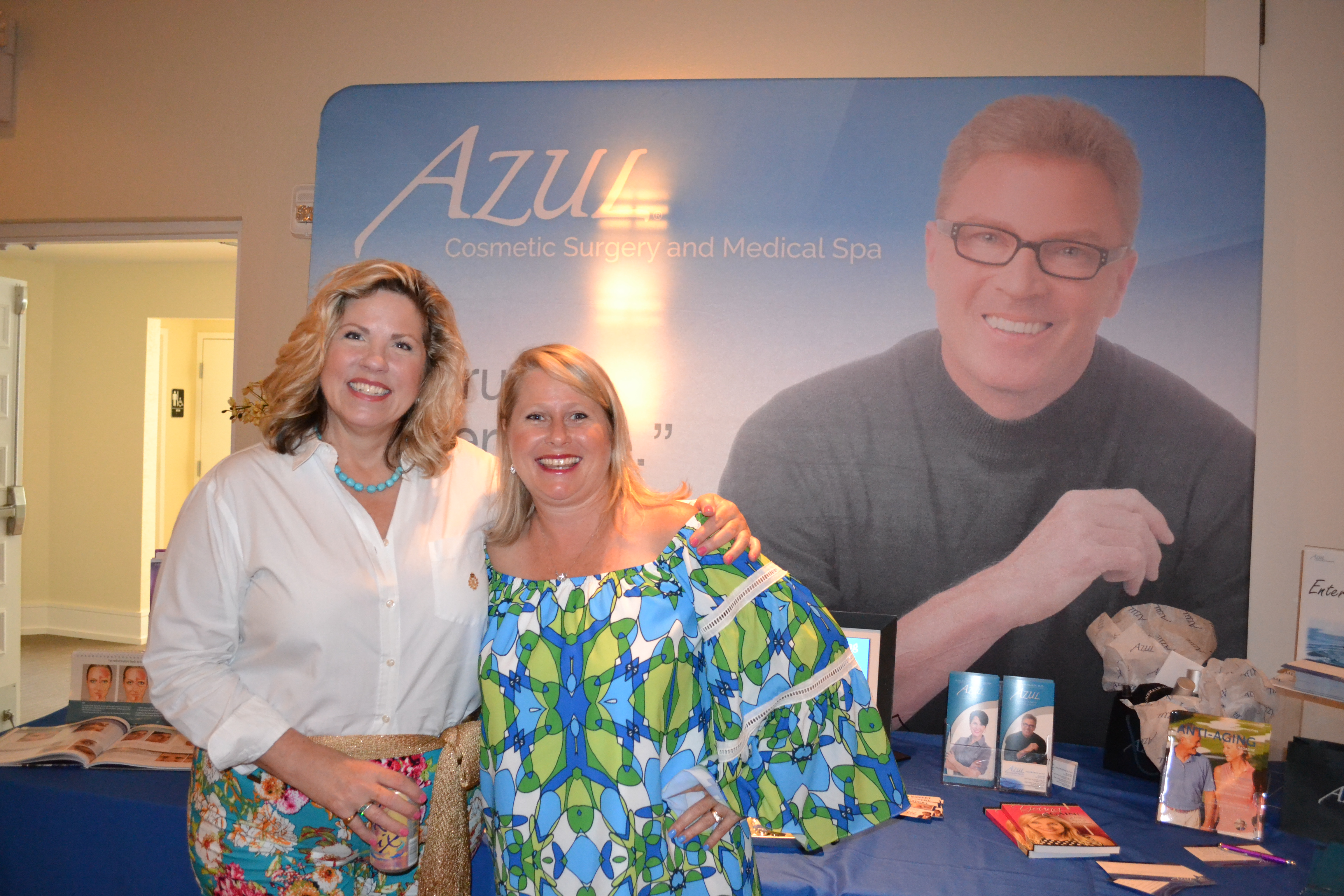 Azul Cosmetic Surgery and Medical Spa supports education, giving