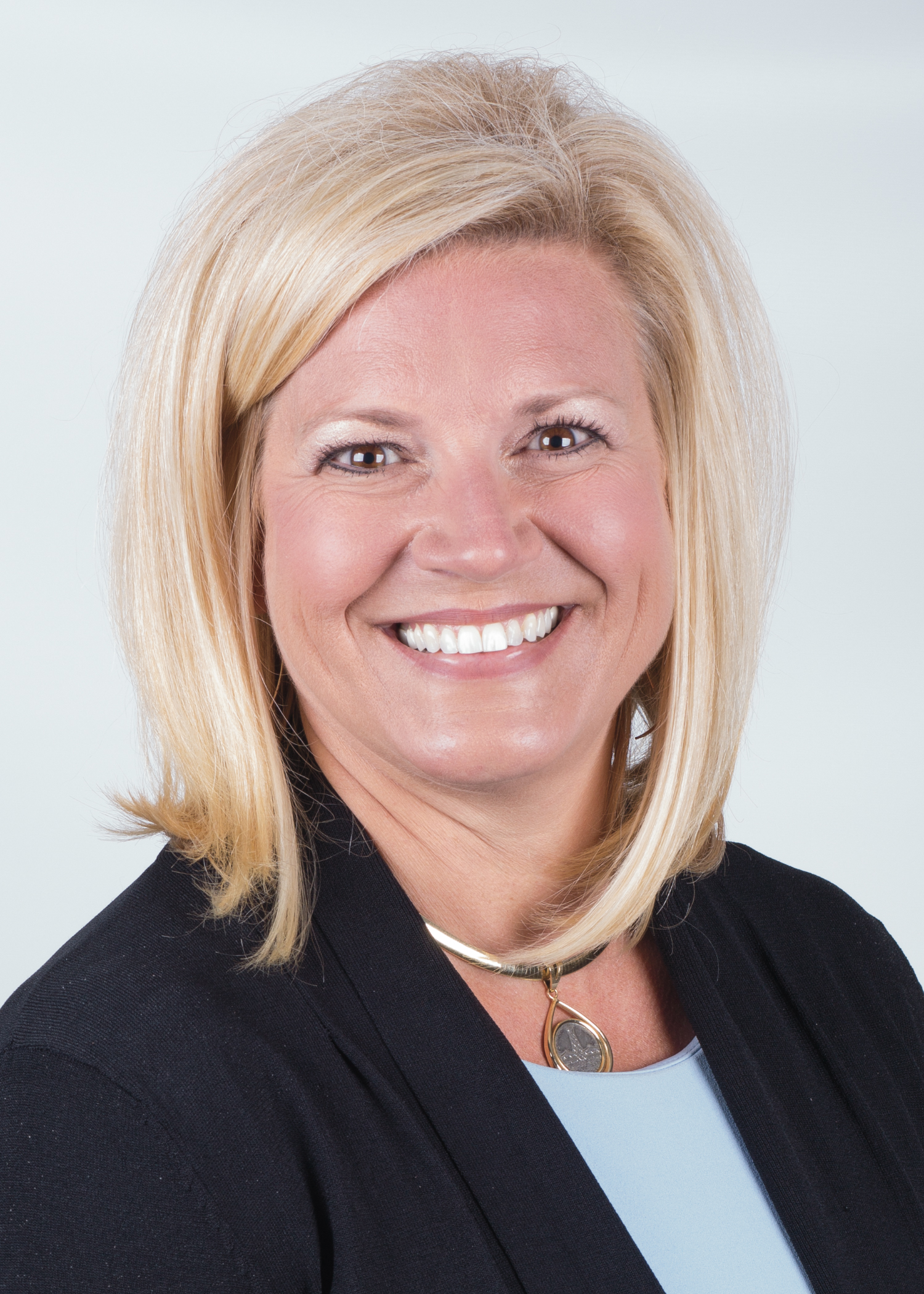 Lake Michigan Credit Union hires Tiffany Homuth to Mortgage Loan Originator for Southwest Florida region