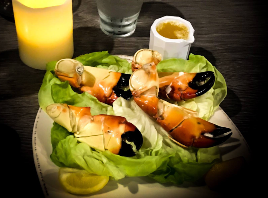 Stone crab season arrives at The Jac Sanibel Island Bar & Grille