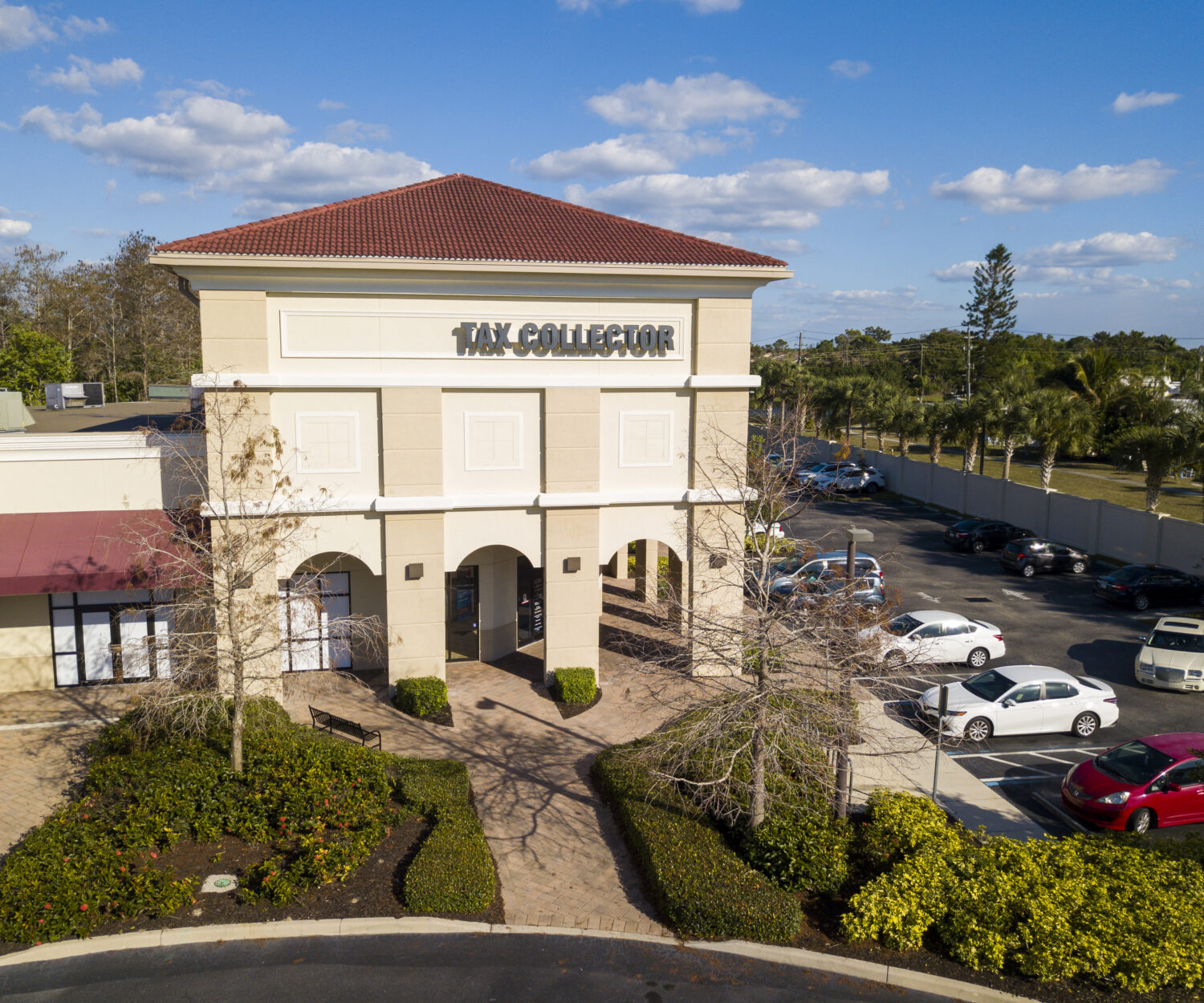 Lee County Clerk of Court services are now available at the Lee County Tax Collector’s Office in Bonita Springs.

