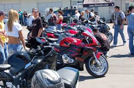 Associates and Bruce L. Scheiner sponsors first Fort Myers Bike Night of 2020
